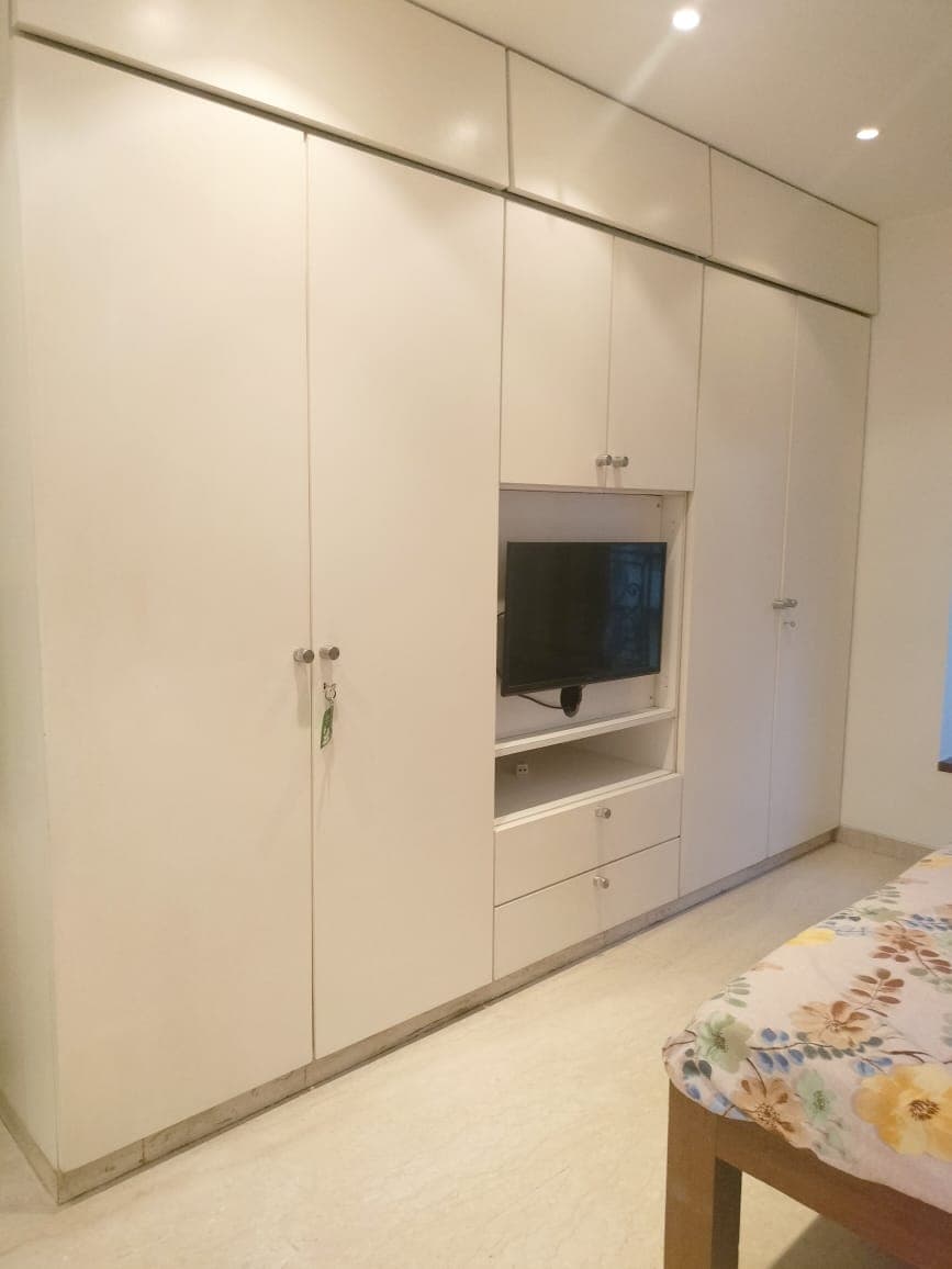 3 BHK Fully Furnished in Khar (W) | ₹5.50 Cr | Parvati Sadan 2