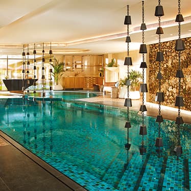 3 BHK Luxury Apartment at Lodha World Crest, Worli 3