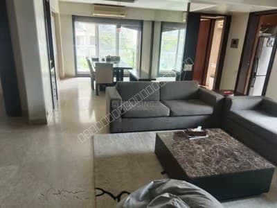 Grand 4 BHK Jodi Residence at Beau Pride Bandra West