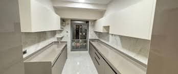 Sea View 2 BHK for Sale at Retreat 2, Santacruz West – 750 Sq. Ft. 2