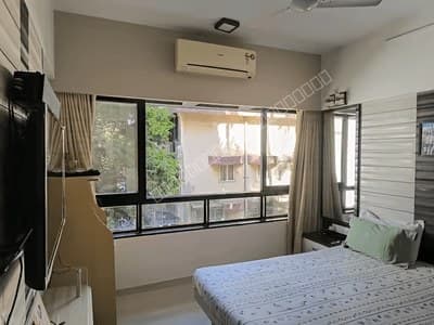 4 BHK Jodi Apartment in Ira Chhaya, Khar West 2