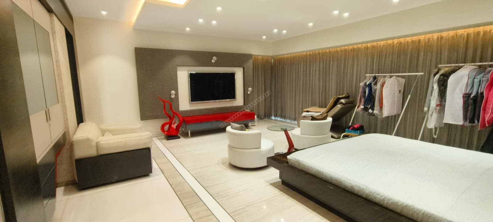 Ultra-Luxury 5 BHK Residence for Sale at Mayfair Maaya, Khar West