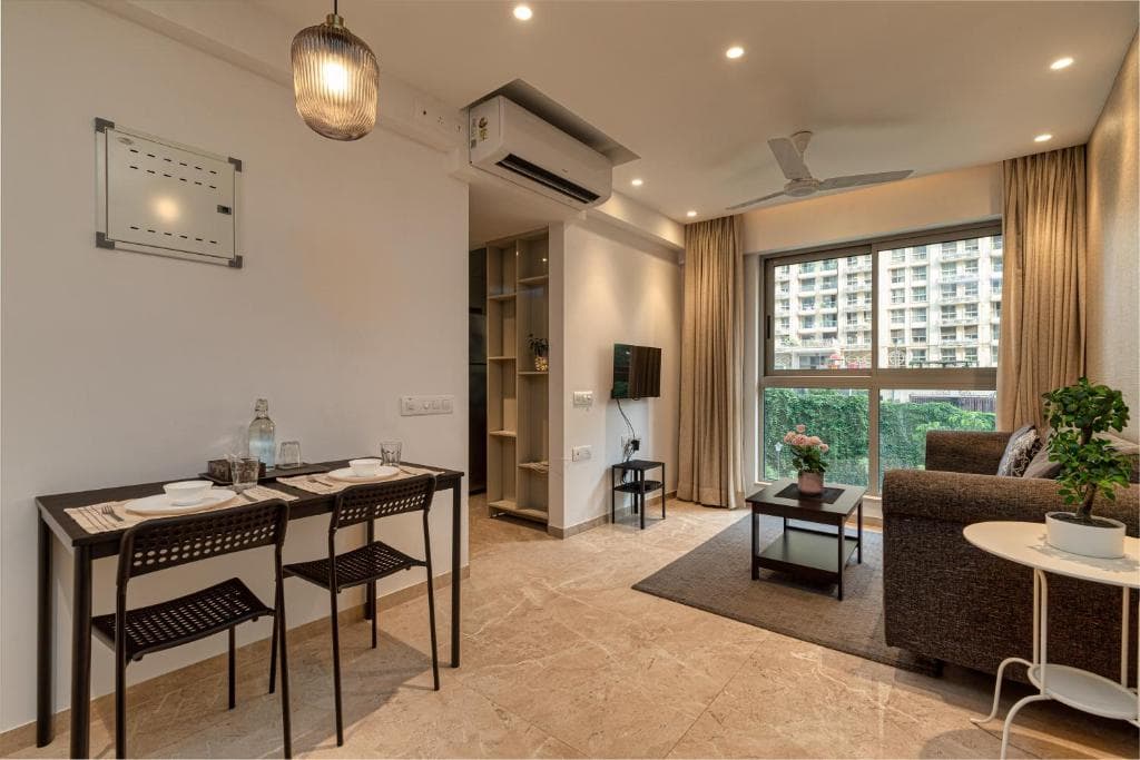 1 BHK Luxury Residences at Hiranandani Regent Hill, Powai 2