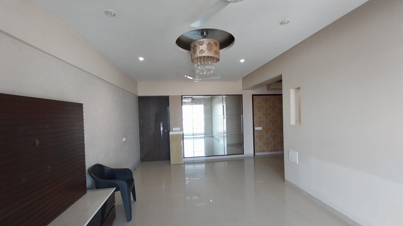 2.5 BHK + Private Terrace in Nav Natraj, Santacruz West