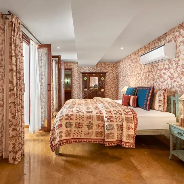 Exclusive 4 BHK Apartment for Sale at ISHAN, Santacruz West