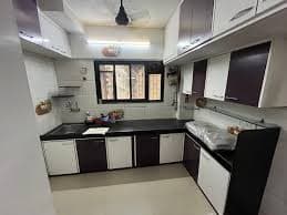 Spacious 3 BHK for Sale at Vijaydeep Apartments, Khar West | Higher Floor | 2 Car Parks 3