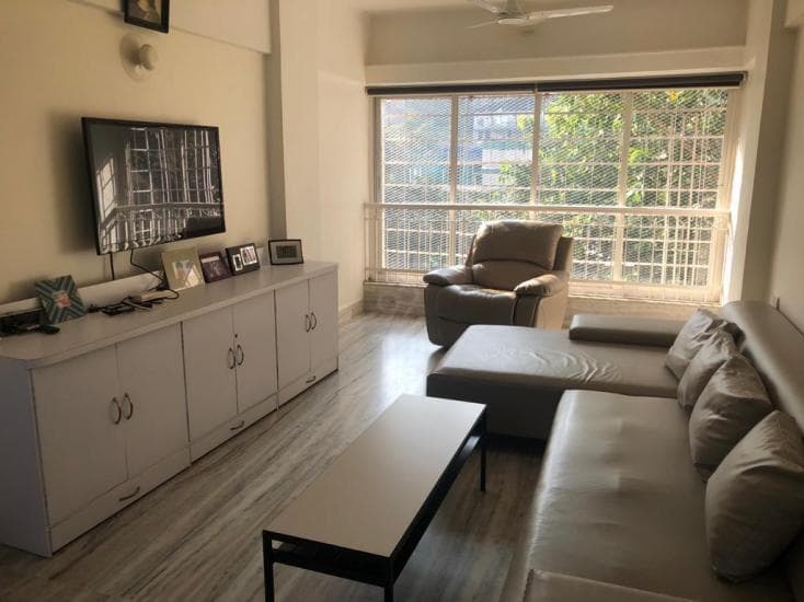 2 BHK Home in Symbol Building, Bandra West – Off Dr. Peter Dias Road 2