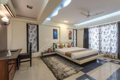 3 BHK + Private Terrace in KK Elegance, Khar West