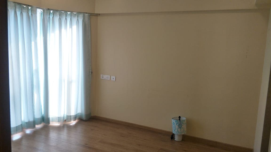 Flat For Sale in Bandra West 4