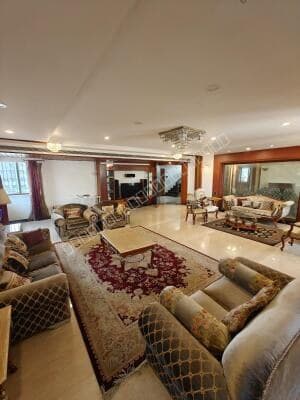 Jodi 3 BHK Residence at Silver Spring, Bandra West