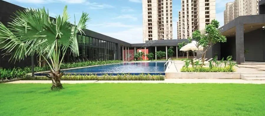 lodha palava casa aurora swimming pool