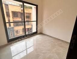 Manohar CHS – 1000 Sqft | Higher Floor | Bandra West | ₹6.50 Cr