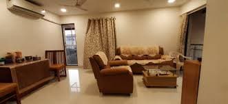 Vastu-Friendly 2BHK for Sale in Bhoomi Govind, Khar West | 672 Sq.ft Carpet | ₹3.25 Cr 2