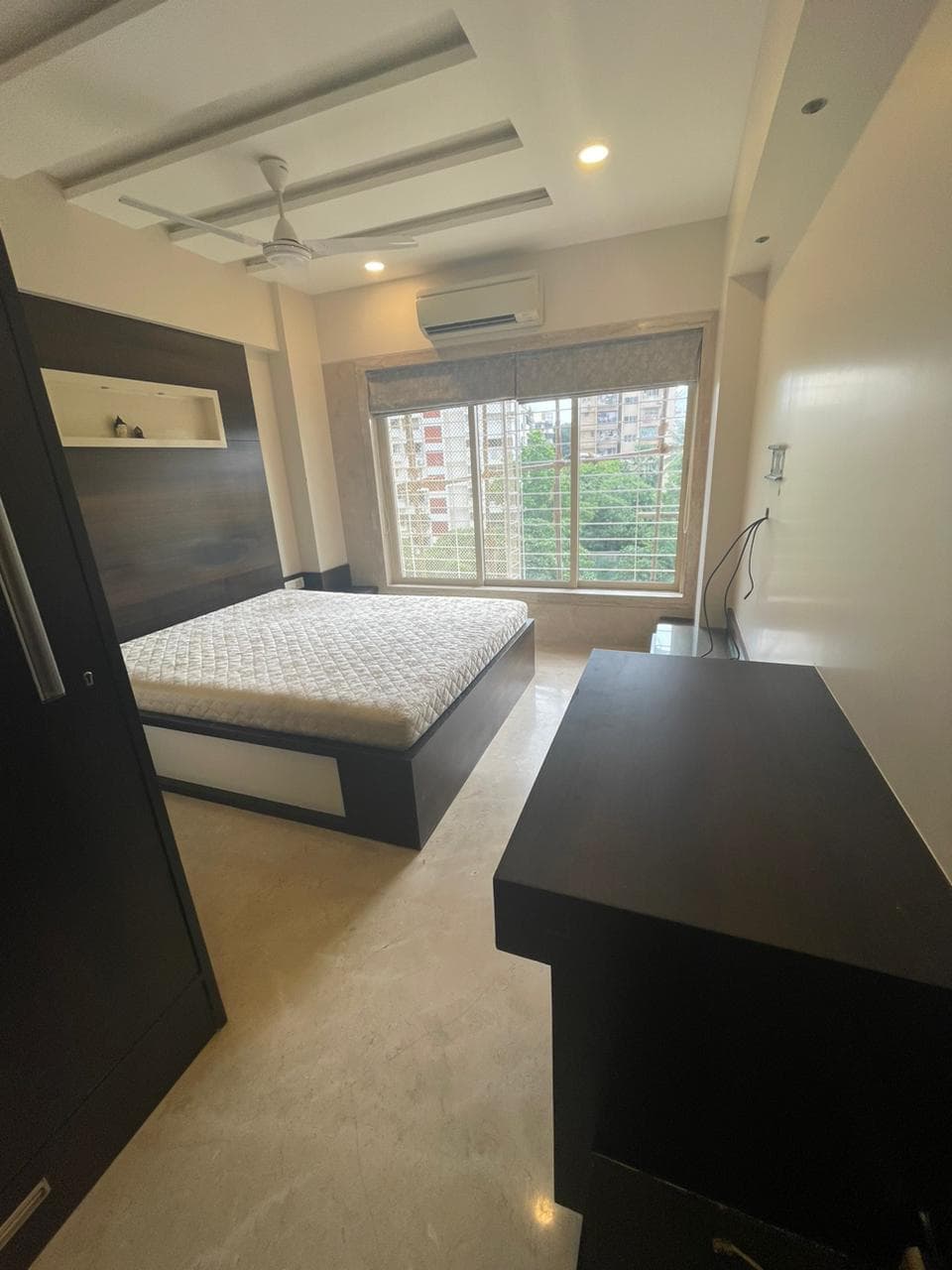 Luxurious 4BHK Furnished Home with Garden View @ Pali Hill, Bandra 4
