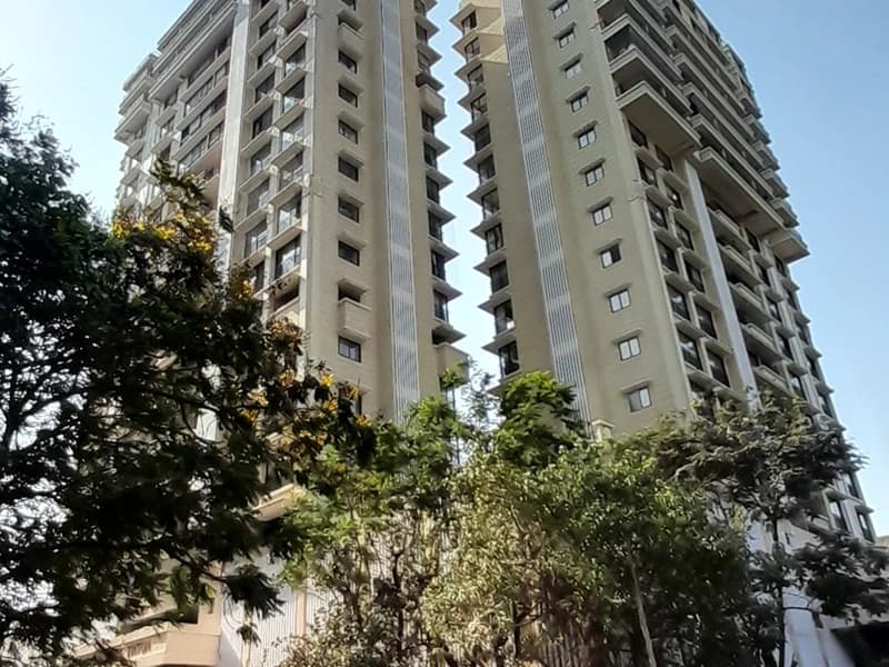 5 BHK at Mirchandani Triton Santacruz West 2