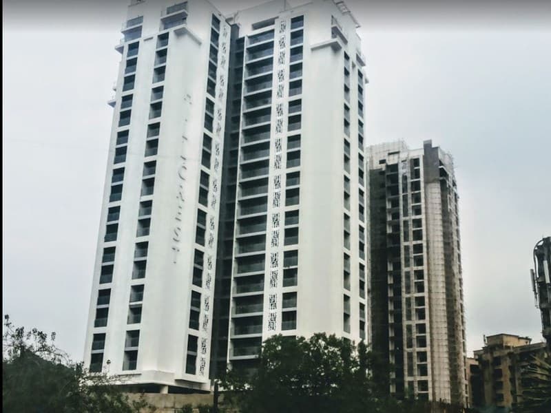 Spacious 3 BHK Residences at Hubtown Sunstone, Bandra East 4