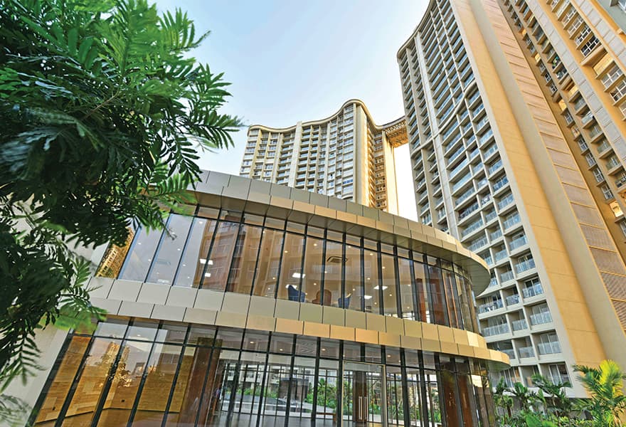 Runwal Elegante – Spacious 3 BHK with 1600 Sq. Ft Carpet in Andheri West 3