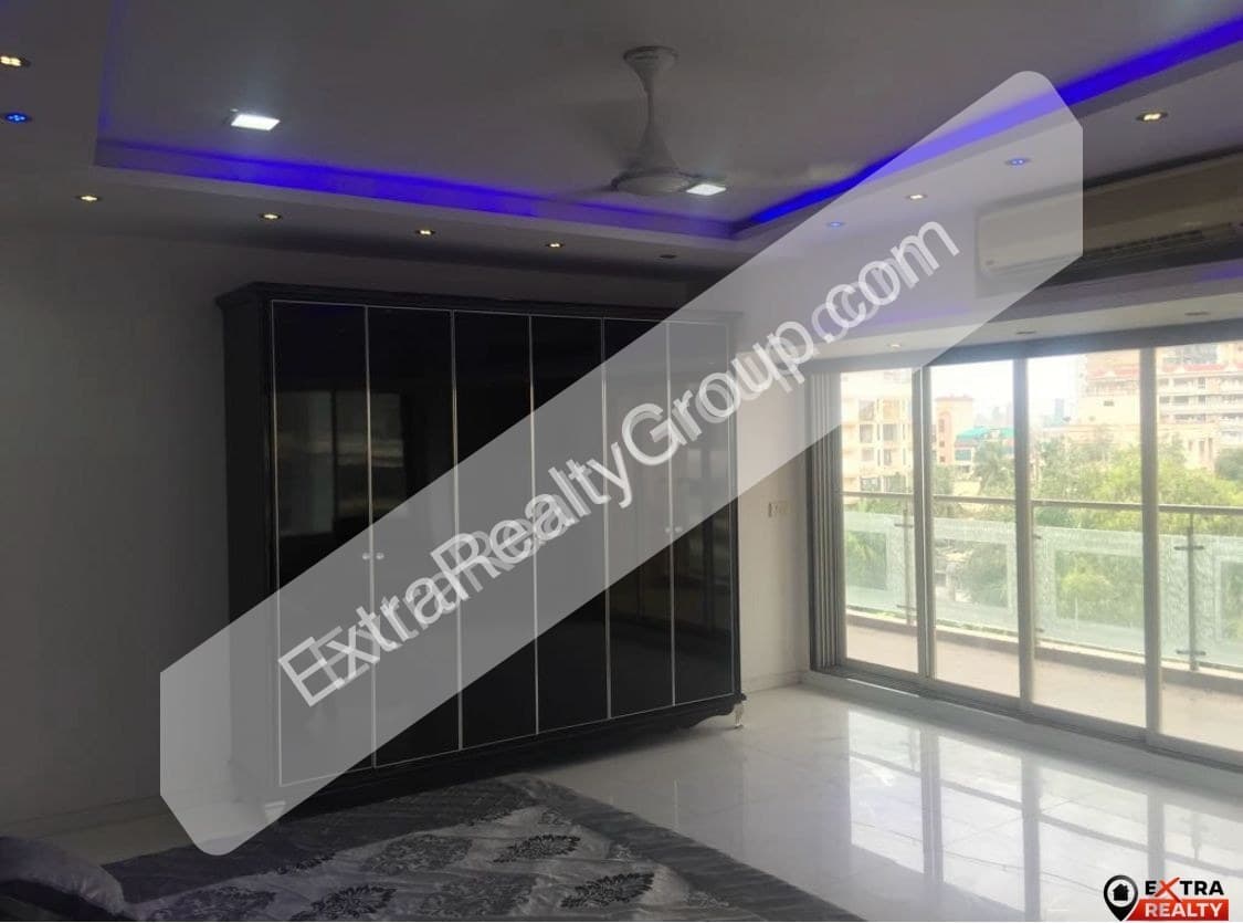 5 BHK 3600 Sq.Ft Park-Facing Independent Floor – Bandra West